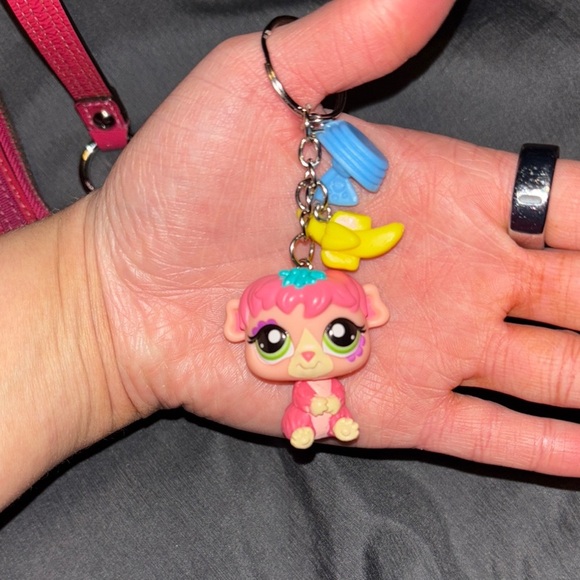 Littlest Pet Shop Pink Key & Card Holder - Picture 9 of 9